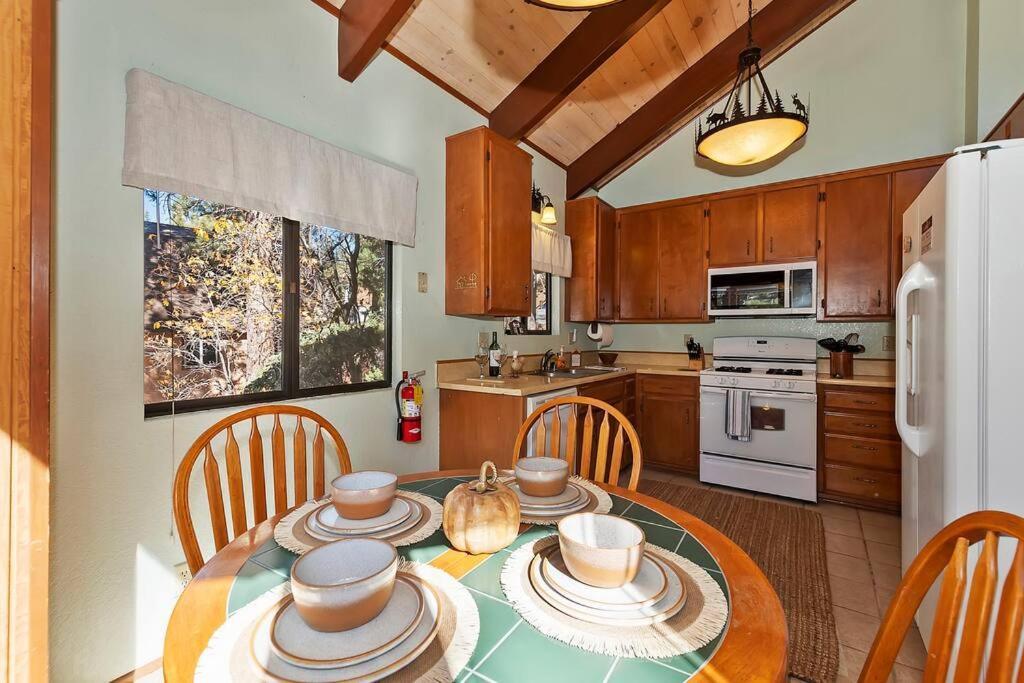 Everwood Serenity Treehouse Ontrail Head/Sledding Βίλα Big Bear Lake Εξωτερικό φωτογραφία