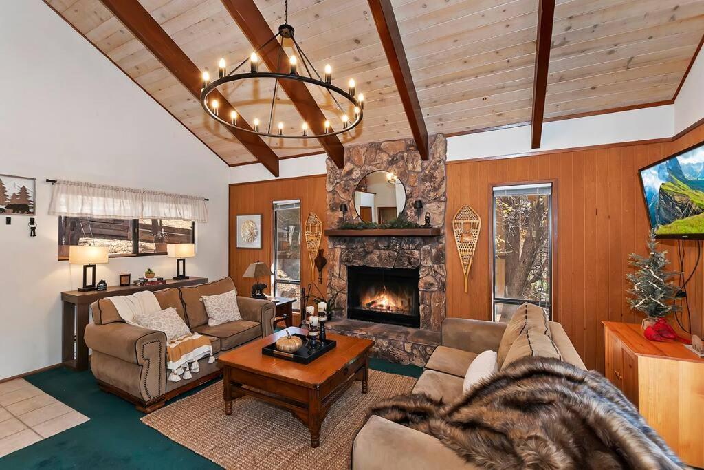 Everwood Serenity Treehouse Ontrail Head/Sledding Βίλα Big Bear Lake Εξωτερικό φωτογραφία